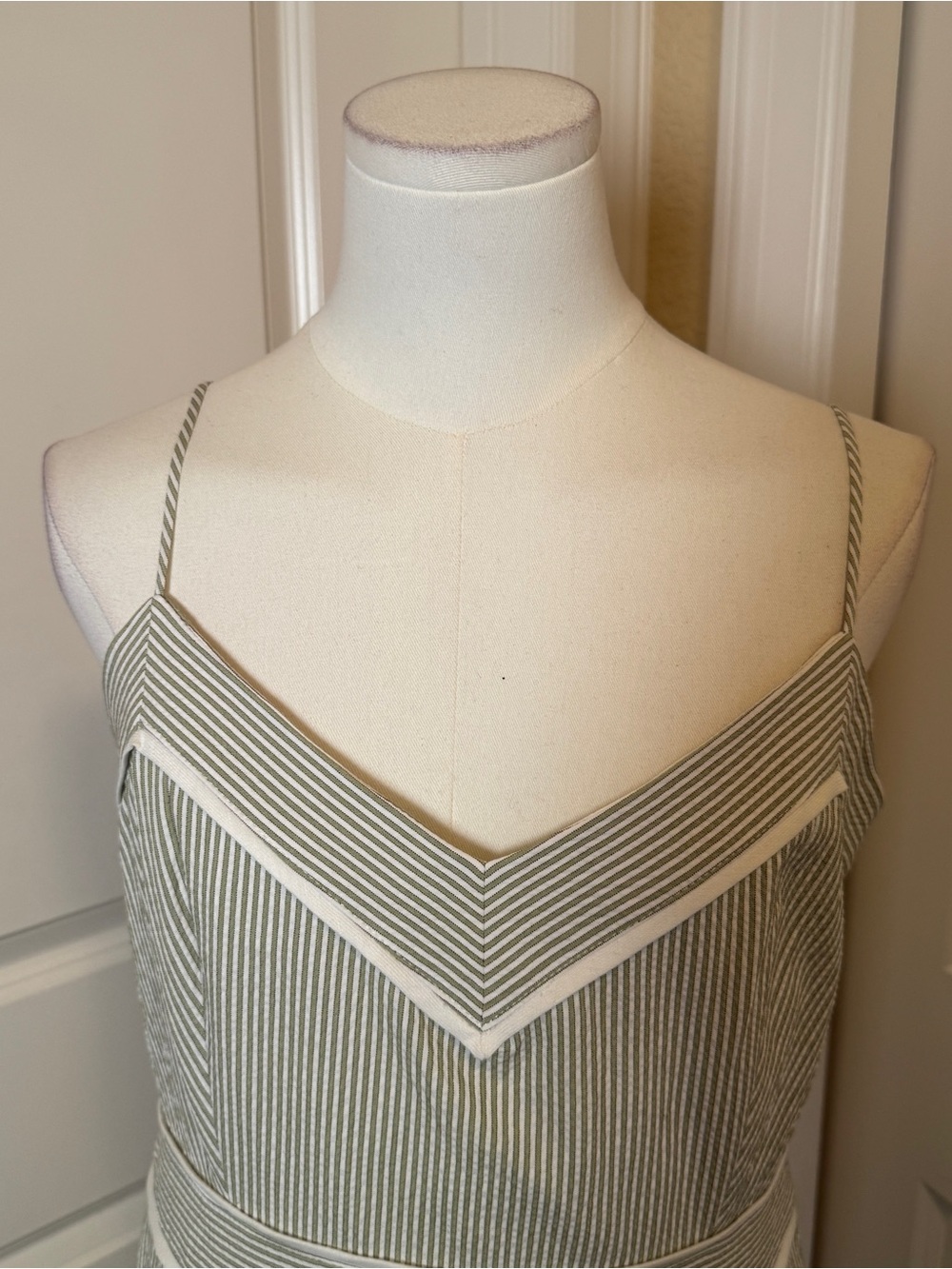 Veronica Beard Sage Green Spaghetti-Strap Midi Dress - Picture 6 of 12